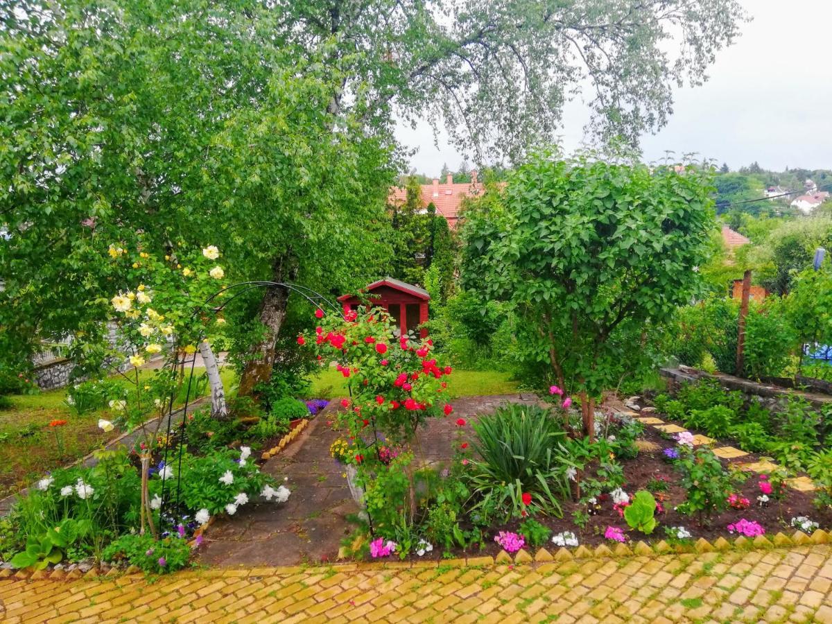 Fuege Vendeghaz Otel Miskolc Dış mekan fotoğraf