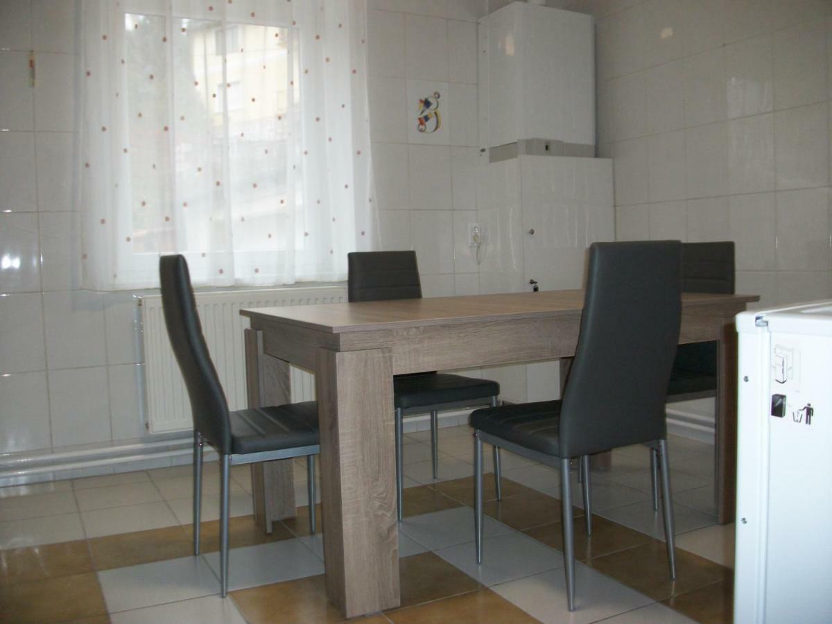 Fuege Vendeghaz Otel Miskolc Dış mekan fotoğraf