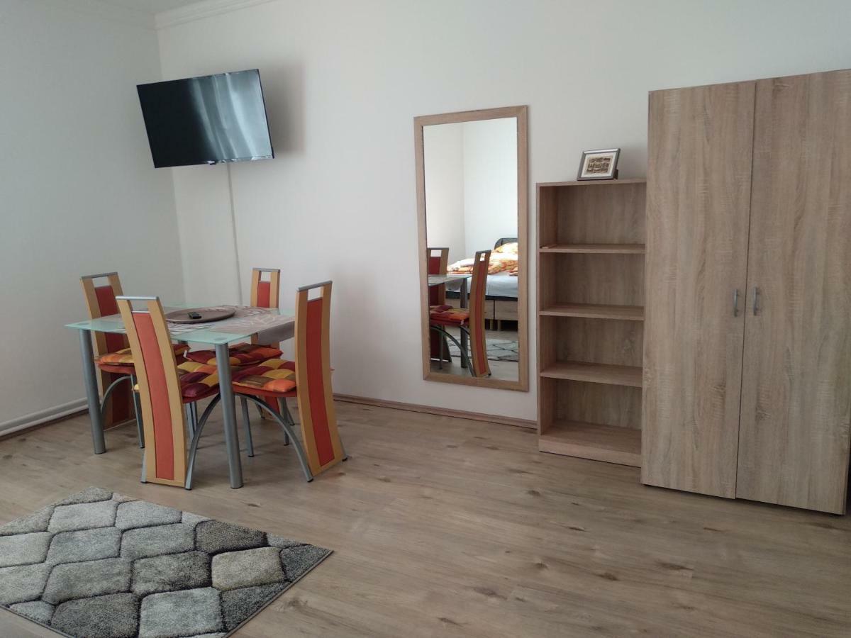 Fuege Vendeghaz Otel Miskolc Dış mekan fotoğraf